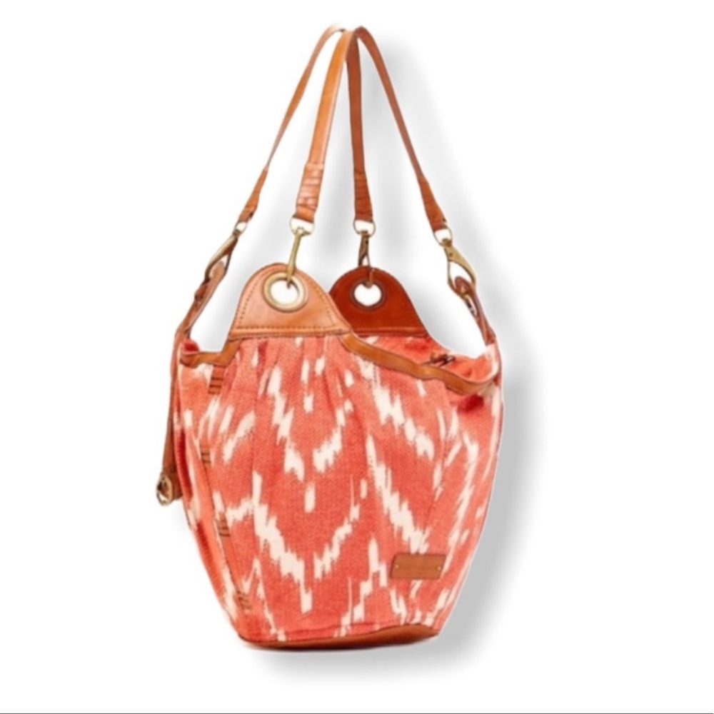 LUCKY BRAND Bali Hai Hibiscus & Ivory Chevron Shoulder Bag